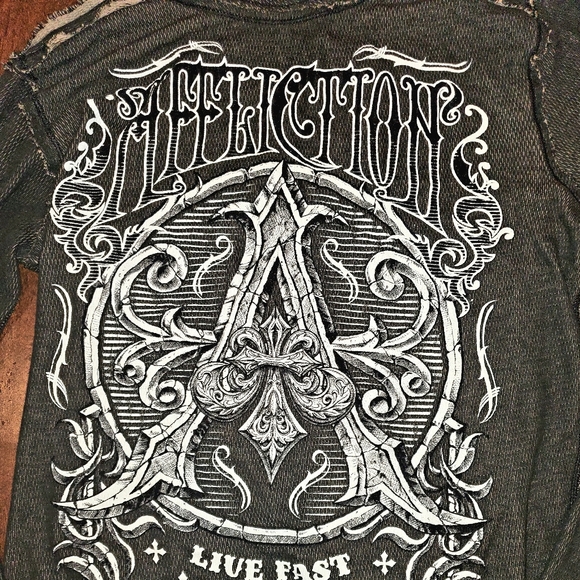 Affliction Long sleeve Men's Thermal Shirt NWT Size Large - Picture 2 of 8